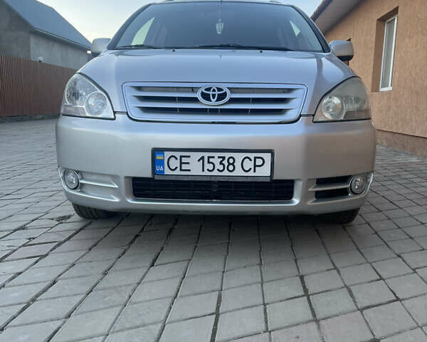 Сірий Тойота Авенсіс, об'ємом двигуна 2 л та пробігом 323 тис. км за 5700 $, фото 1 на Automoto.ua