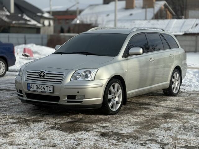 Сірий Тойота Авенсіс, об'ємом двигуна 2.4 л та пробігом 220 тис. км за 5850 $, фото 1 на Automoto.ua