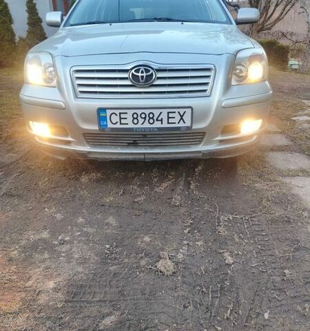 Серый Тойота Авенсис, объемом двигателя 2 л и пробегом 333 тыс. км за 5500 $, фото 1 на Automoto.ua