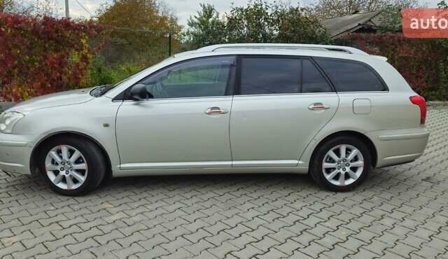 Сірий Тойота Авенсіс, об'ємом двигуна 1.8 л та пробігом 260 тис. км за 4499 $, фото 1 на Automoto.ua