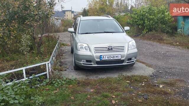 Сірий Тойота Авенсіс, об'ємом двигуна 1.79 л та пробігом 240 тис. км за 7200 $, фото 1 на Automoto.ua