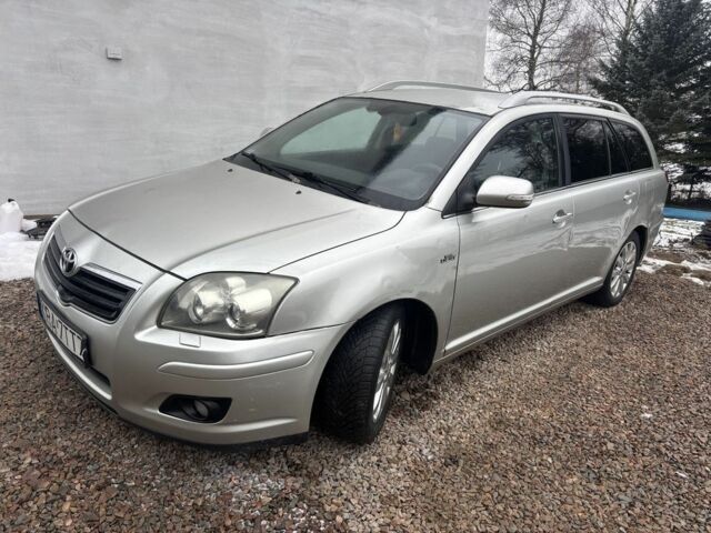 Серый Тойота Авенсис, объемом двигателя 2.2 л и пробегом 340 тыс. км за 2300 $, фото 1 на Automoto.ua