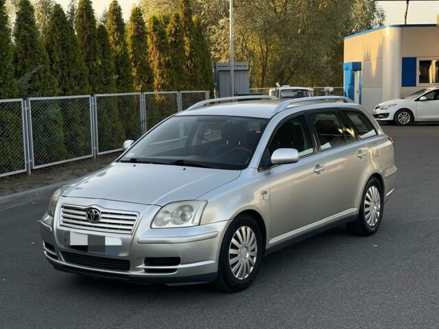 Серый Тойота Авенсис, объемом двигателя 2 л и пробегом 386 тыс. км за 2800 $, фото 1 на Automoto.ua