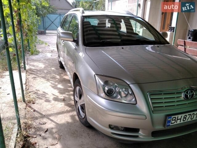 Серый Тойота Авенсис, объемом двигателя 1.8 л и пробегом 267 тыс. км за 5500 $, фото 1 на Automoto.ua