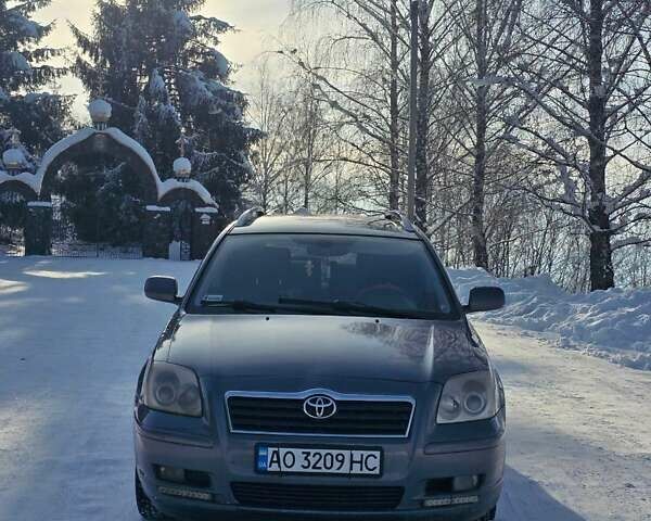 Серый Тойота Авенсис, объемом двигателя 2 л и пробегом 360 тыс. км за 4350 $, фото 1 на Automoto.ua