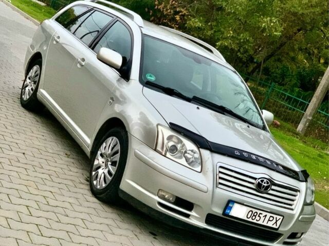 Серый Тойота Авенсис, объемом двигателя 2 л и пробегом 224 тыс. км за 4900 $, фото 1 на Automoto.ua