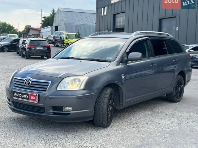 Серый Тойота Авенсис, объемом двигателя 2 л и пробегом 390 тыс. км за 4390 $, фото 1 на Automoto.ua