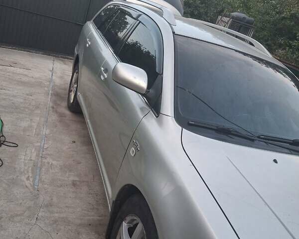 Сірий Тойота Авенсіс, об'ємом двигуна 2.23 л та пробігом 335 тис. км за 5500 $, фото 1 на Automoto.ua