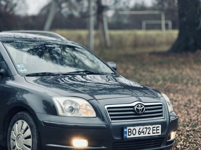 Серый Тойота Авенсис, объемом двигателя 1.8 л и пробегом 200 тыс. км за 5600 $, фото 1 на Automoto.ua