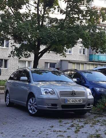 Сірий Тойота Авенсіс, об'ємом двигуна 2 л та пробігом 304 тис. км за 5650 $, фото 1 на Automoto.ua