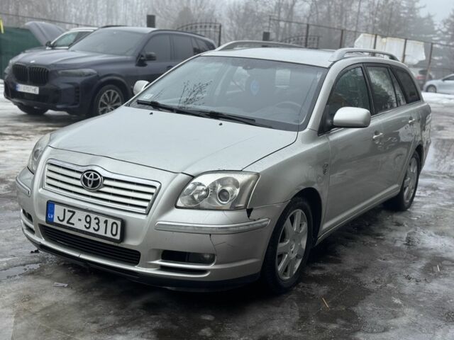 Серый Тойота Авенсис, объемом двигателя 2.2 л и пробегом 340 тыс. км за 2100 $, фото 1 на Automoto.ua