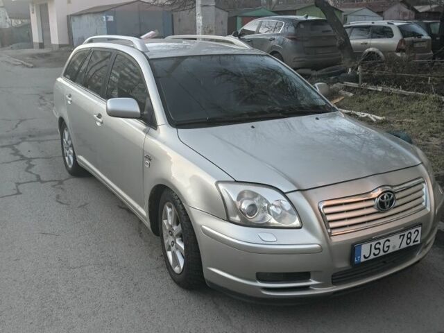 Серый Тойота Авенсис, объемом двигателя 2.2 л и пробегом 340 тыс. км за 3009 $, фото 1 на Automoto.ua