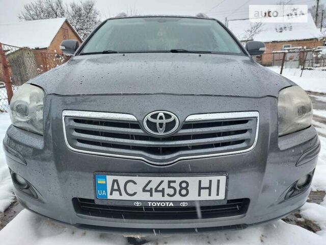 Серый Тойота Авенсис, объемом двигателя 2 л и пробегом 259 тыс. км за 4799 $, фото 1 на Automoto.ua