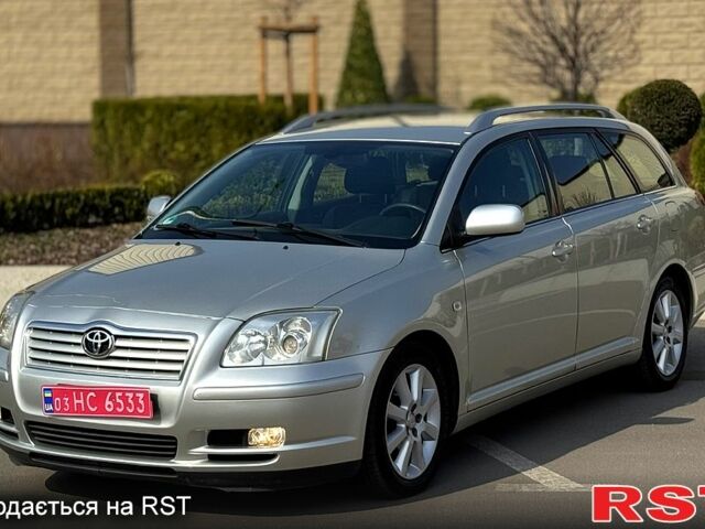 Серый Тойота Авенсис, объемом двигателя 20 л и пробегом 230 тыс. км за 6300 $, фото 1 на Automoto.ua