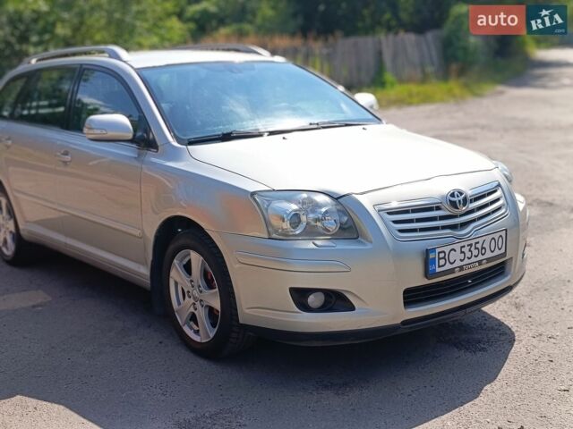 Серый Тойота Авенсис, объемом двигателя 2.2 л и пробегом 330 тыс. км за 5200 $, фото 1 на Automoto.ua