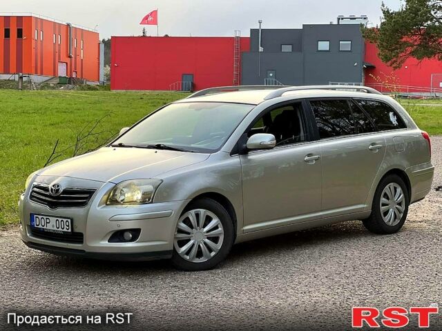 Сірий Тойота Авенсіс, об'ємом двигуна 2.2 л та пробігом 302 тис. км за 1600 $, фото 1 на Automoto.ua