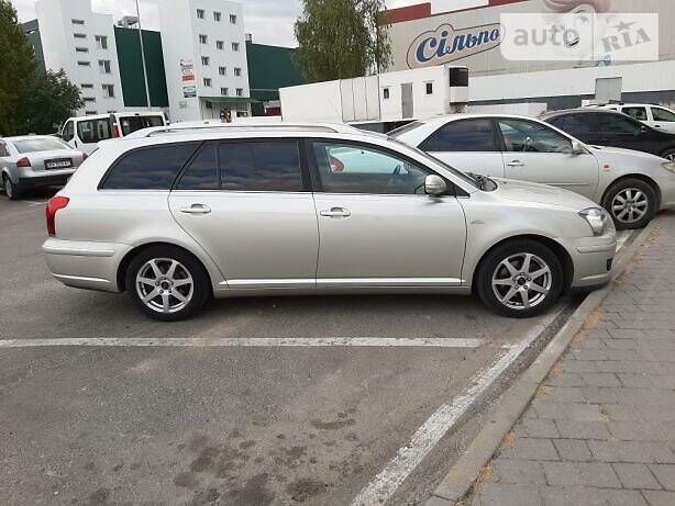 Тойота Авенсіс 2007 у Тернополі на Automoto.ua Сірий Тойота Авенсіс, об'ємом двигуна 2.2 л та пробігом 247 тис. км за 7600 $, фото 1 на Automoto.ua