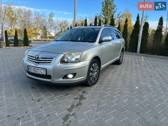 Серый Тойота Авенсис, объемом двигателя 2 л и пробегом 313 тыс. км за 6400 $, фото 1 на Automoto.ua