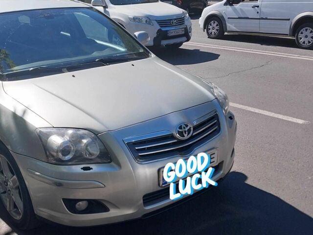 Серый Тойота Авенсис, объемом двигателя 2.2 л и пробегом 300 тыс. км за 6200 $, фото 1 на Automoto.ua