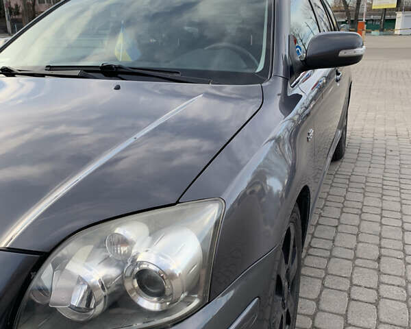 Сірий Тойота Авенсіс, об'ємом двигуна 2.23 л та пробігом 348 тис. км за 4900 $, фото 1 на Automoto.ua