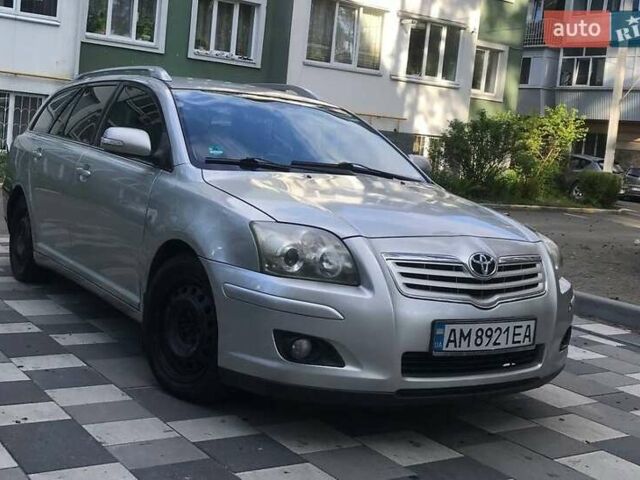 Серый Тойота Авенсис, объемом двигателя 2 л и пробегом 356 тыс. км за 4300 $, фото 1 на Automoto.ua