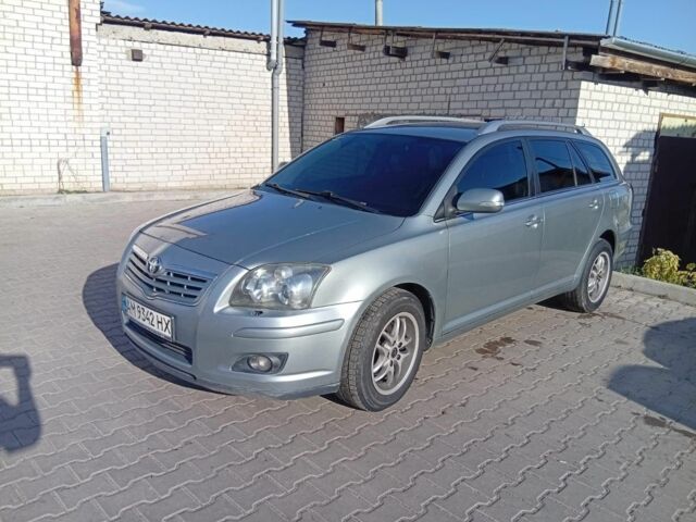 Серый Тойота Авенсис, объемом двигателя 2.2 л и пробегом 286 тыс. км за 3800 $, фото 1 на Automoto.ua