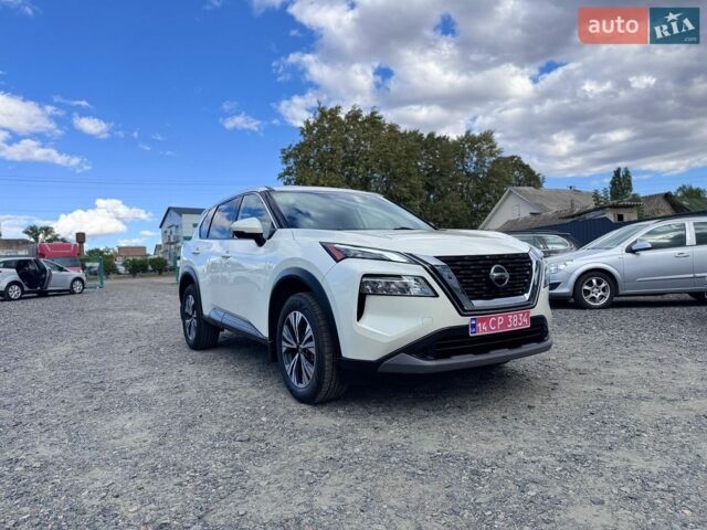 Серый Тойота Авенсис, объемом двигателя 2.2 л и пробегом 380 тыс. км за 4000 $, фото 1 на Automoto.ua