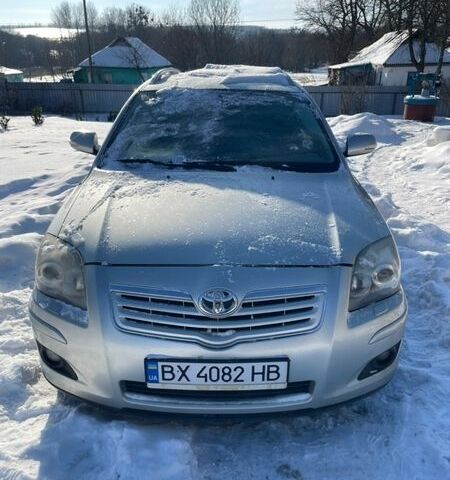 Серый Тойота Авенсис, объемом двигателя 2.2 л и пробегом 229 тыс. км за 6700 $, фото 1 на Automoto.ua