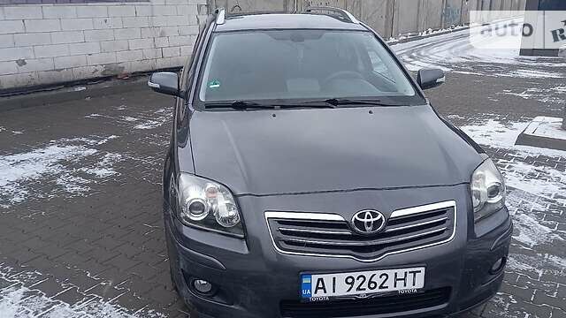 Сірий Тойота Авенсіс, об'ємом двигуна 2.2 л та пробігом 180 тис. км за 7600 $, фото 1 на Automoto.ua