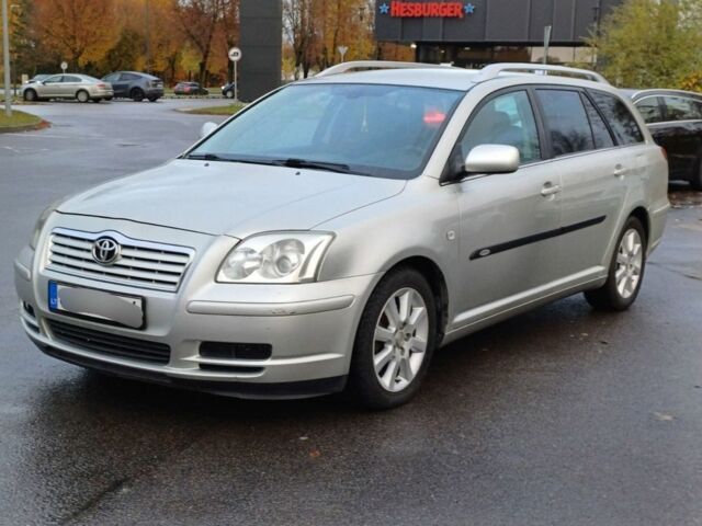 Серый Тойота Авенсис, объемом двигателя 0 л и пробегом 350 тыс. км за 3150 $, фото 1 на Automoto.ua