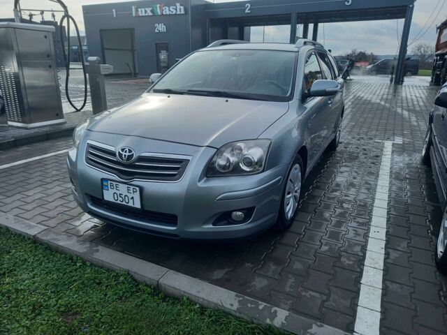 Серый Тойота Авенсис, объемом двигателя 2.2 л и пробегом 290 тыс. км за 7100 $, фото 1 на Automoto.ua