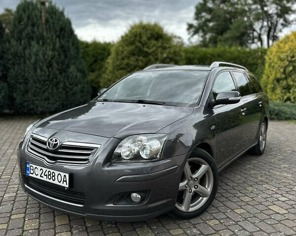 Серый Тойота Авенсис, объемом двигателя 2.23 л и пробегом 230 тыс. км за 6800 $, фото 1 на Automoto.ua