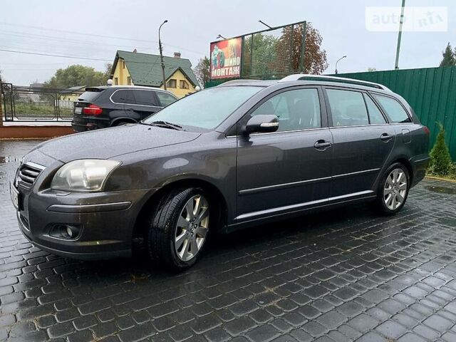 Сірий Тойота Авенсіс, об'ємом двигуна 2.2 л та пробігом 227 тис. км за 8400 $, фото 1 на Automoto.ua