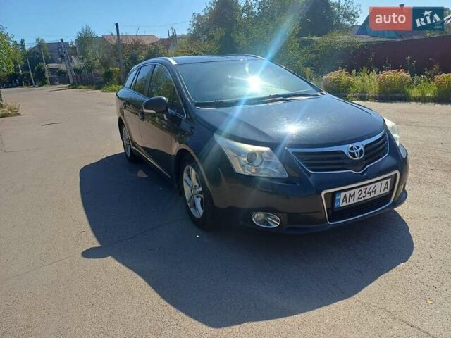 Серый Тойота Авенсис, объемом двигателя 2 л и пробегом 227 тыс. км за 8350 $, фото 1 на Automoto.ua