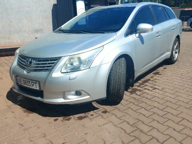 Серый Тойота Авенсис, объемом двигателя 2.2 л и пробегом 290 тыс. км за 8700 $, фото 1 на Automoto.ua