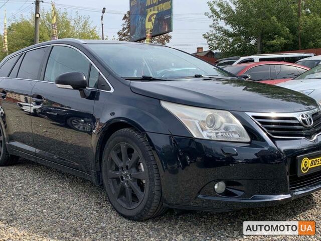 Серый Тойота Авенсис, объемом двигателя 2 л и пробегом 277 тыс. км за 9700 $, фото 1 на Automoto.ua