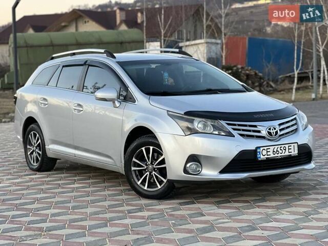 Сірий Тойота Авенсіс, об'ємом двигуна 2 л та пробігом 379 тис. км за 7850 $, фото 1 на Automoto.ua