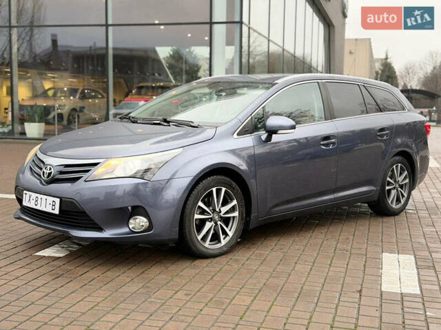 Серый Тойота Авенсис, объемом двигателя 2 л и пробегом 275 тыс. км за 11700 $, фото 1 на Automoto.ua