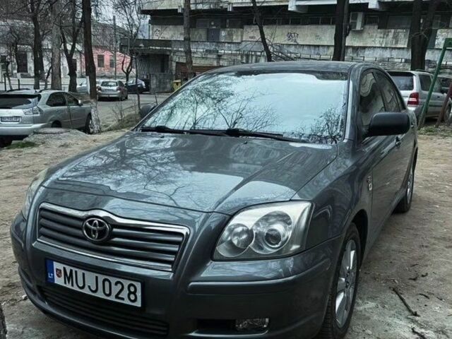 Сірий Тойота Авенсіс, об'ємом двигуна 2 л та пробігом 237 тис. км за 3200 $, фото 1 на Automoto.ua