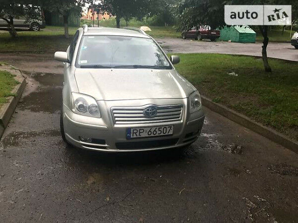 Сірий Тойота Авенсіс, об'ємом двигуна 2 л та пробігом 209 тис. км за 3800 $, фото 1 на Automoto.ua