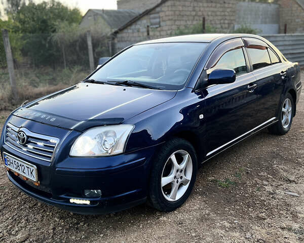 Синий Тойота Авенсис, объемом двигателя 1.79 л и пробегом 450 тыс. км за 5500 $, фото 1 на Automoto.ua