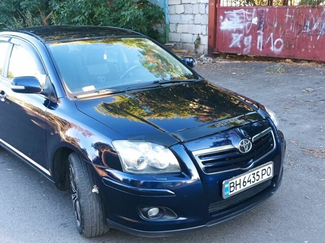 Синий Тойота Авенсис, объемом двигателя 2 л и пробегом 237 тыс. км за 5900 $, фото 1 на Automoto.ua
