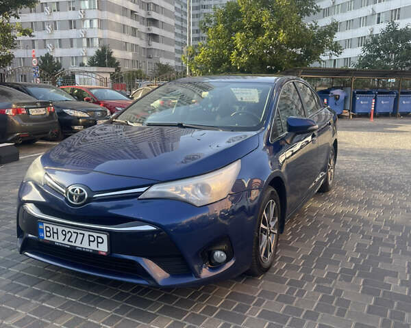 Синий Тойота Авенсис, объемом двигателя 1.8 л и пробегом 232 тыс. км за 14000 $, фото 1 на Automoto.ua