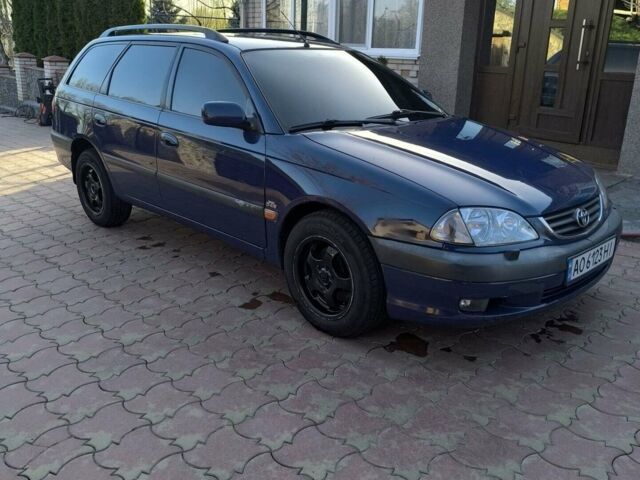Синій Тойота Авенсіс, об'ємом двигуна 2.01 л та пробігом 358 тис. км за 3500 $, фото 1 на Automoto.ua
