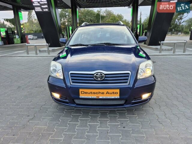 Синій Тойота Авенсіс, об'ємом двигуна 1.8 л та пробігом 260 тис. км за 6222 $, фото 1 на Automoto.ua