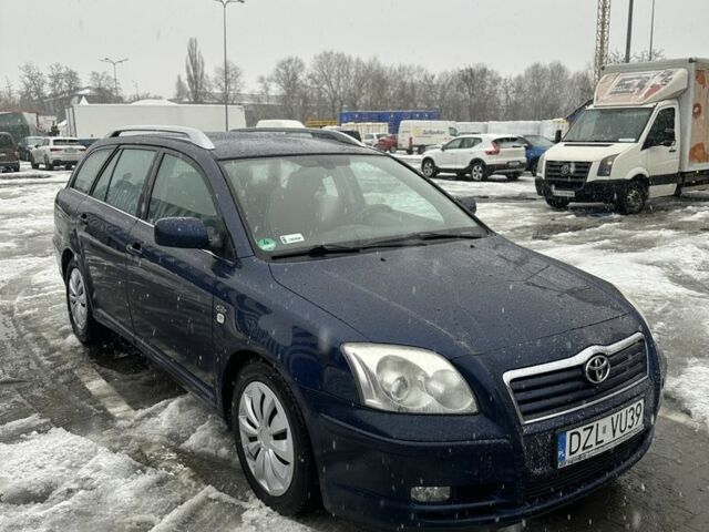 Синий Тойота Авенсис, объемом двигателя 2 л и пробегом 440 тыс. км за 2700 $, фото 1 на Automoto.ua