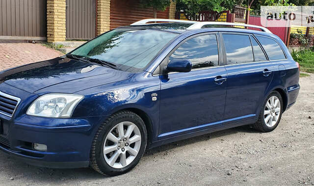 Синій Тойота Авенсіс, об'ємом двигуна 2 л та пробігом 276 тис. км за 5300 $, фото 1 на Automoto.ua
