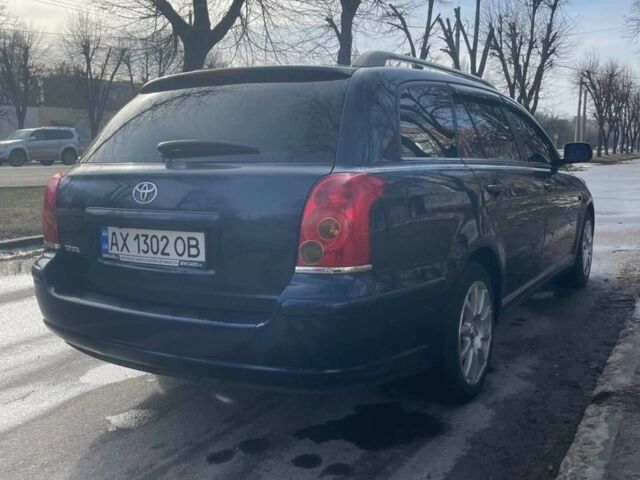 Синий Тойота Авенсис, объемом двигателя 1.8 л и пробегом 236 тыс. км за 6150 $, фото 1 на Automoto.ua