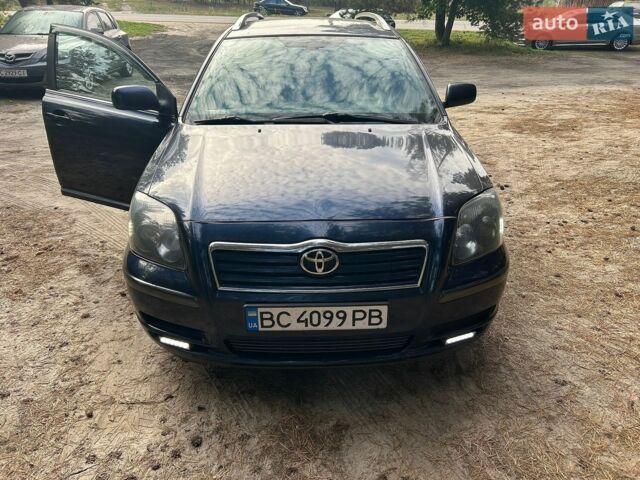 Синий Тойота Авенсис, объемом двигателя 2 л и пробегом 362 тыс. км за 5600 $, фото 1 на Automoto.ua