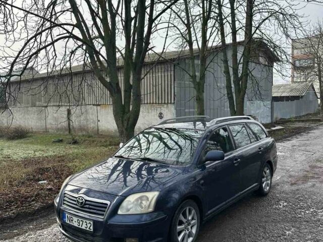 Синій Тойота Авенсіс, об'ємом двигуна 2 л та пробігом 250 тис. км за 2500 $, фото 1 на Automoto.ua
